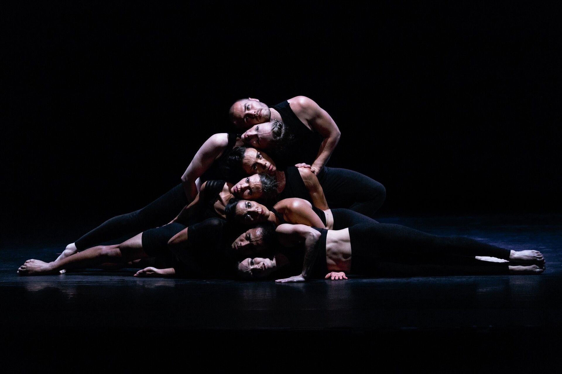 Malashock-Dance-Dreams-and-Prayers-Headstack-Nicholas-Strasburg-Blythe-Barton-Andrew-Holmes-Kate-Jenkins-Lara-Segura-Justin-Viernes-Stephanie-Harvey-Photo-Credit-Jim-Carmody-high-res